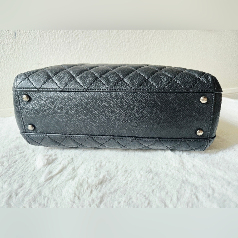 Chanel Black Quilted Caviar City Shopping Tote Bag - Picture 9 of 16